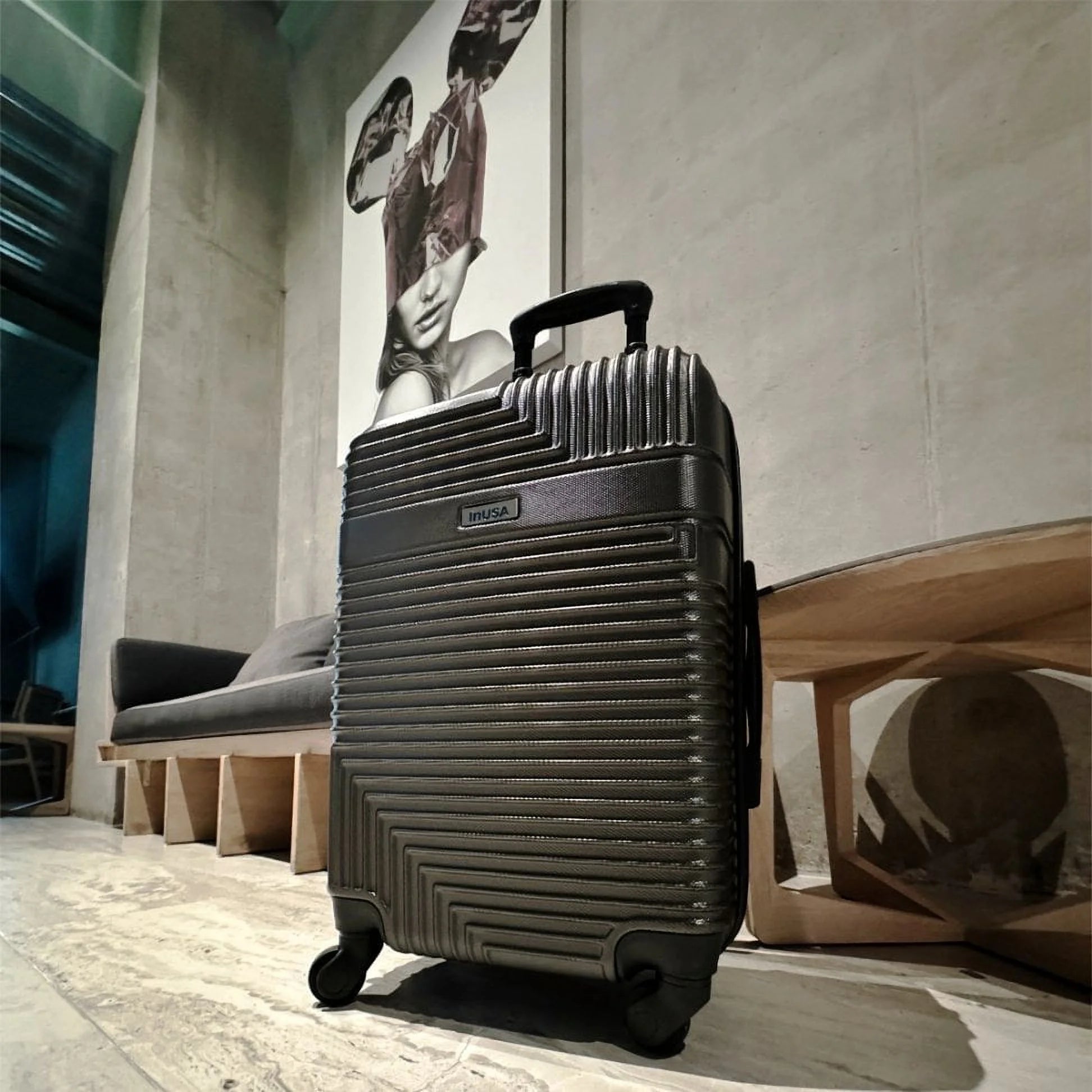 Resilience 24" Hardside Lightweight Luggage with Spinner Wheels, Handle, and Trolley, Charcoal