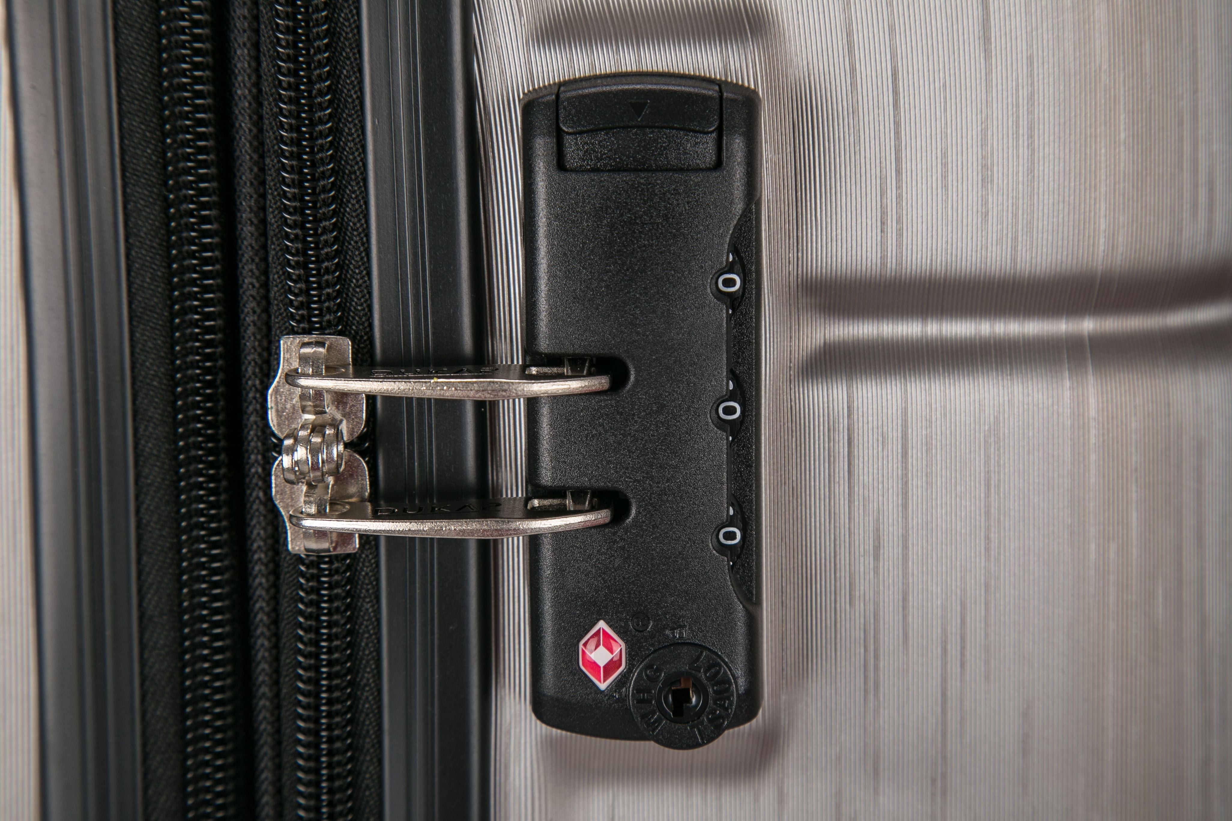 Rodez 24" Lightweight Hardside Spinner Luggage