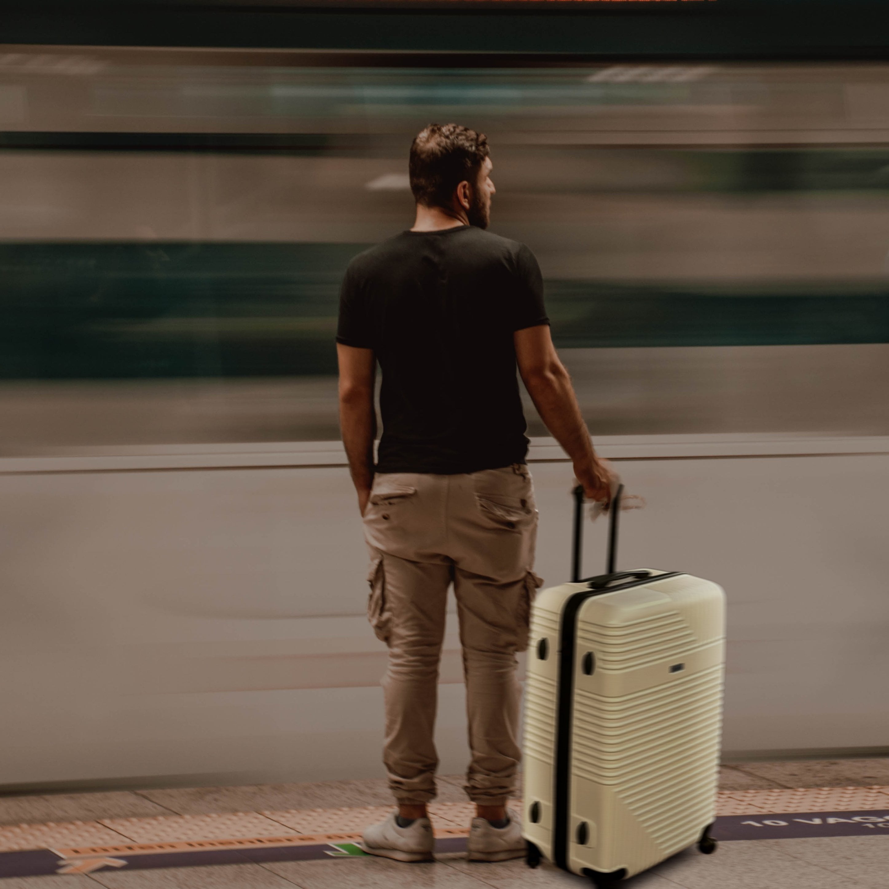 Resilience 24" Hardside Lightweight Luggage with Spinner Wheels, Handle, and Trolley, Sand