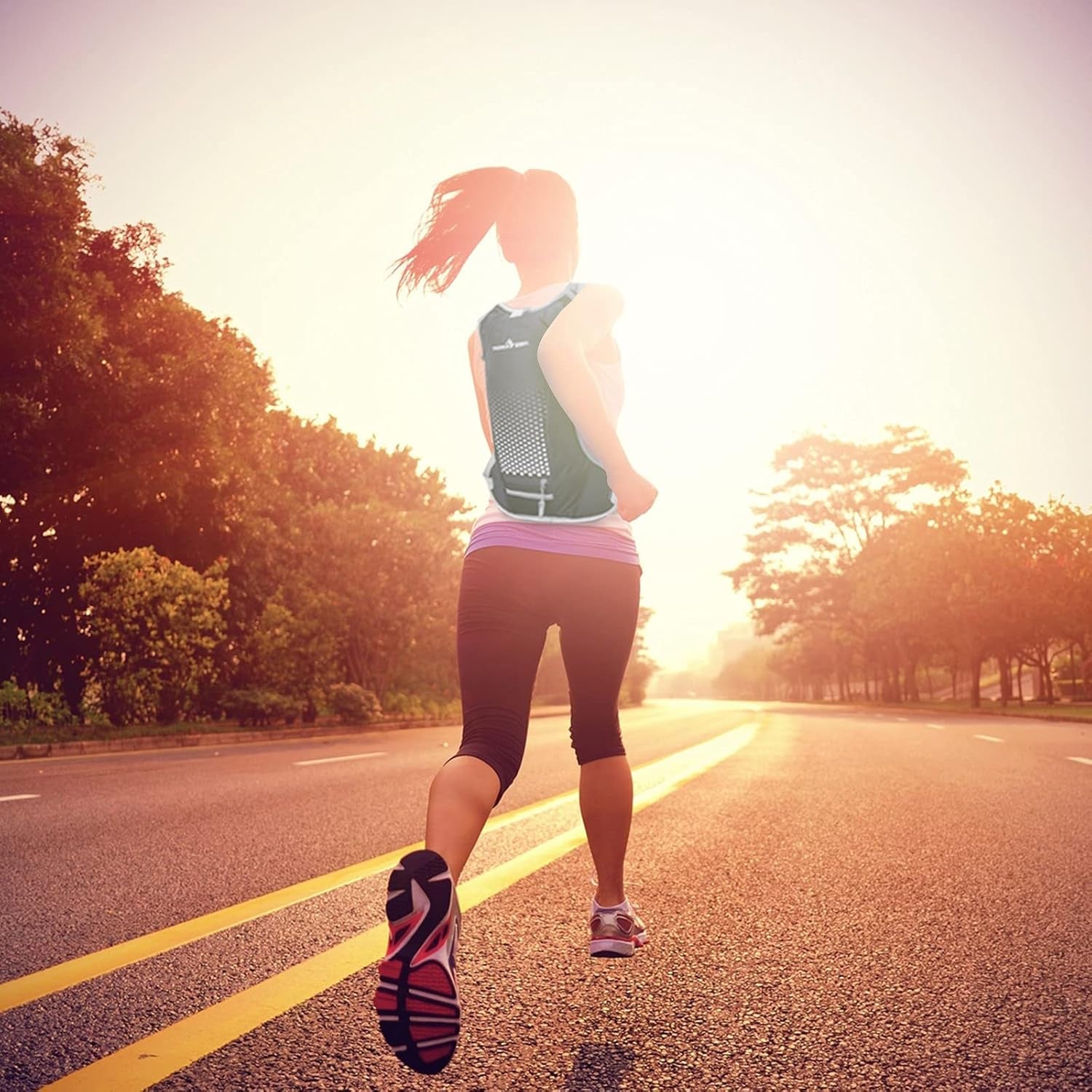 Hydration Backpack,Water Backpack with 2L Water Bladder Running,Water Backpack for Hiking,Cycling Backpacks,Running Backpack